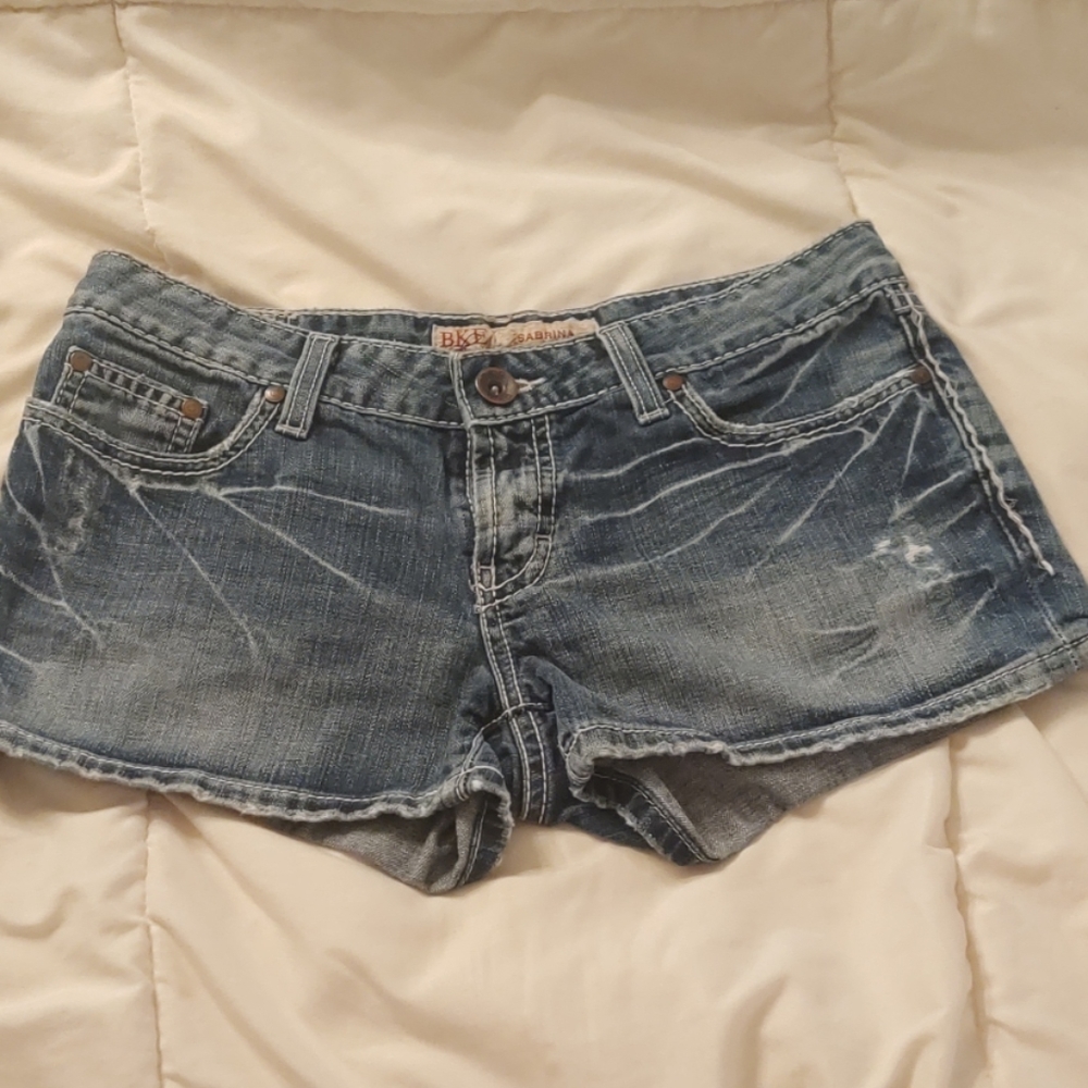 BKE 28 Sabrina Short